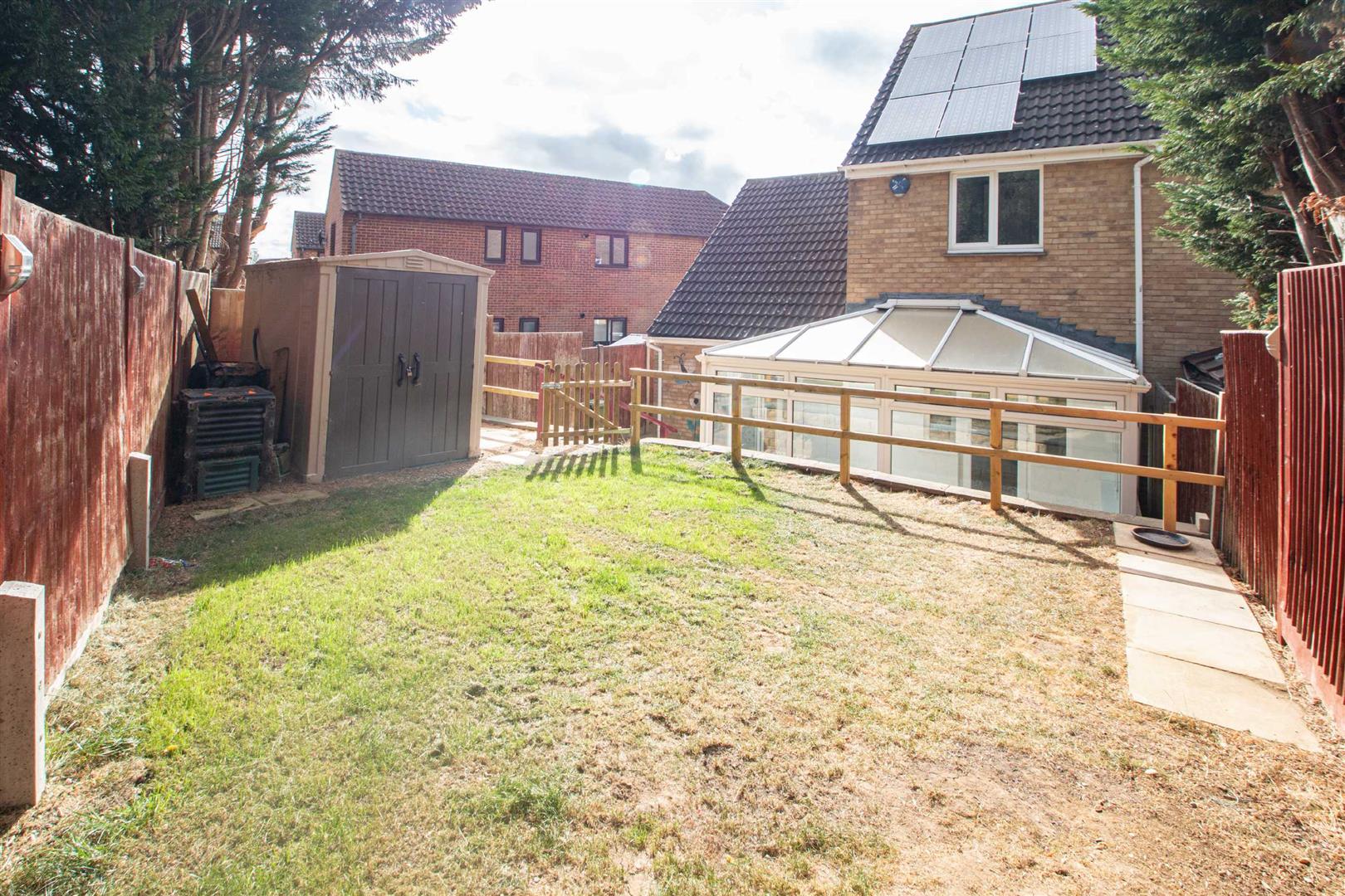 Lowndes Grove, Shenley Church End, Milton Keynes